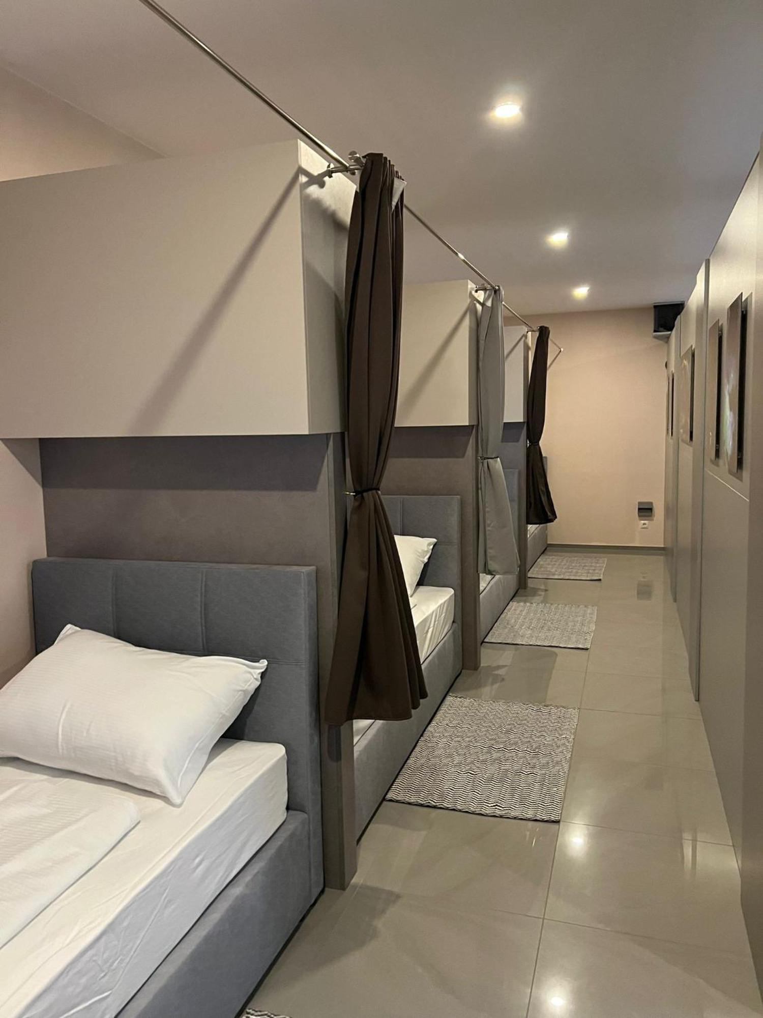 New Central Apartments Westbahnhof Vienna Luaran gambar